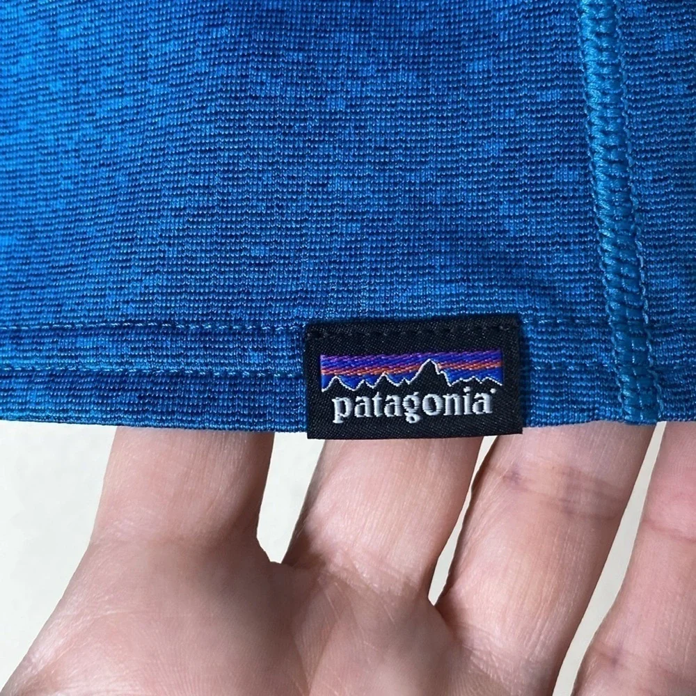 Patagonia Capilene base layer top women’s large blue 3/4 zip long sleeve